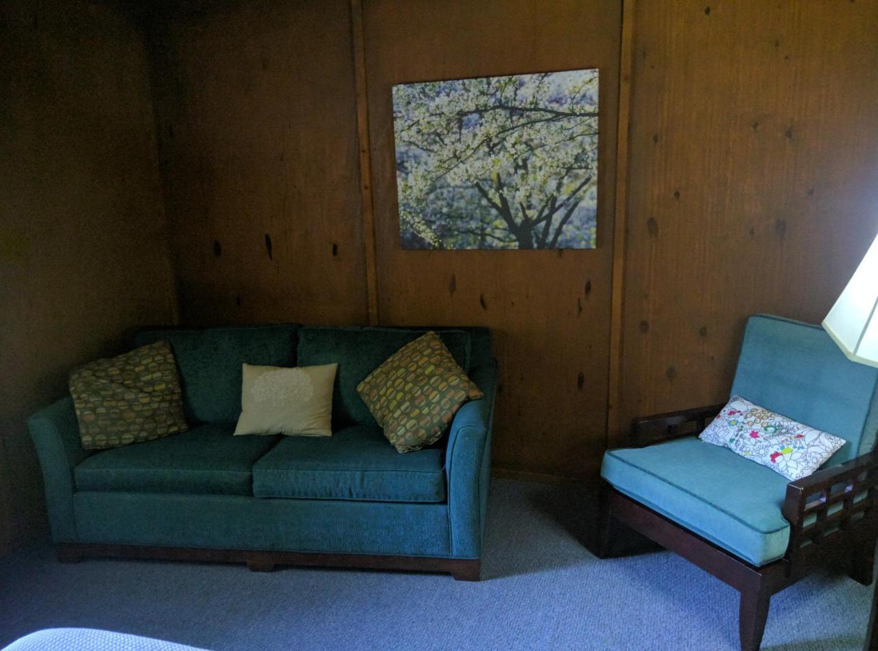 The Sugar Creek Retreat Bed & Breakfast Garfield Ngoại thất bức ảnh