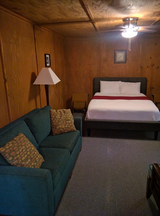 The Sugar Creek Retreat Bed & Breakfast Garfield Ngoại thất bức ảnh